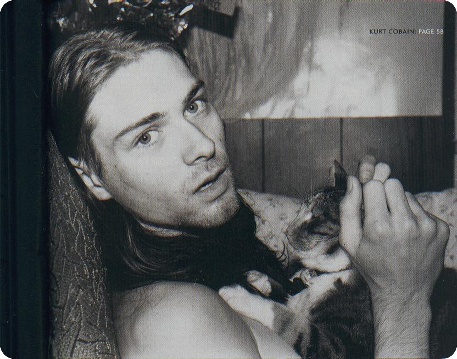 Descoberto vídeo de Kurt Cobain a solo em 1992