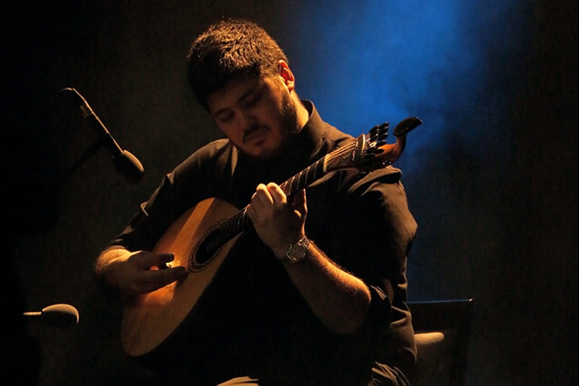 Ângelo Freire, o prodígio da guitarra portuguesa vai atuar no CCB