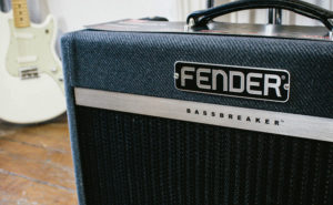 fender bassbreaker 15 header