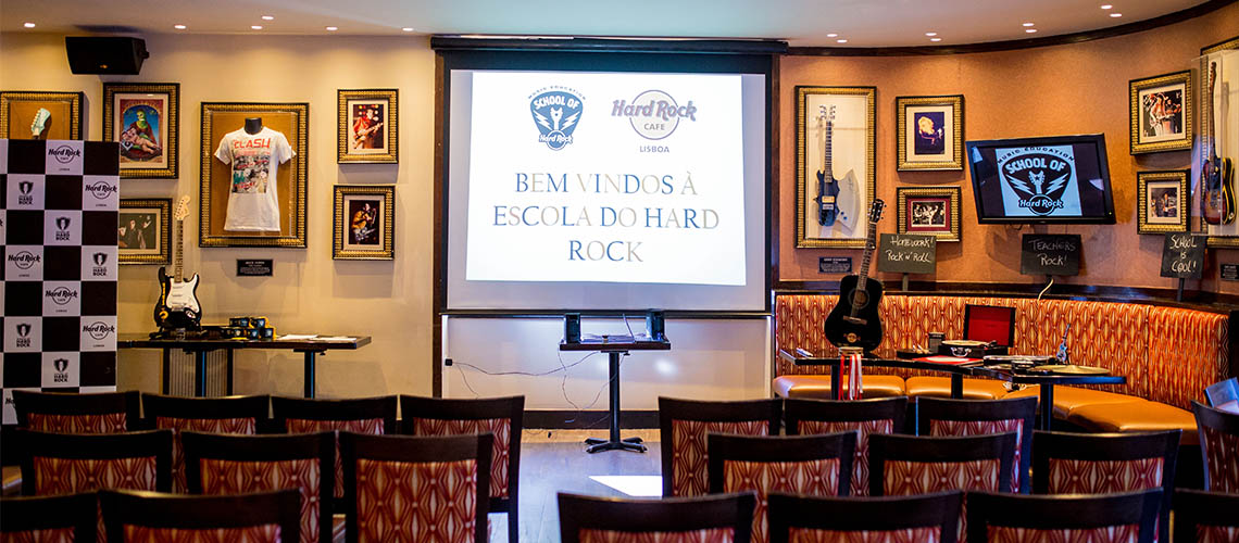 “Escola do Hard Rock”: O Hard Rock Lisboa conta a história do Rock aos miúdos