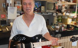 eddie van halen signed wolfie