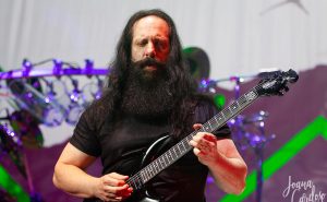 DREAM THEATER (46 de 48)