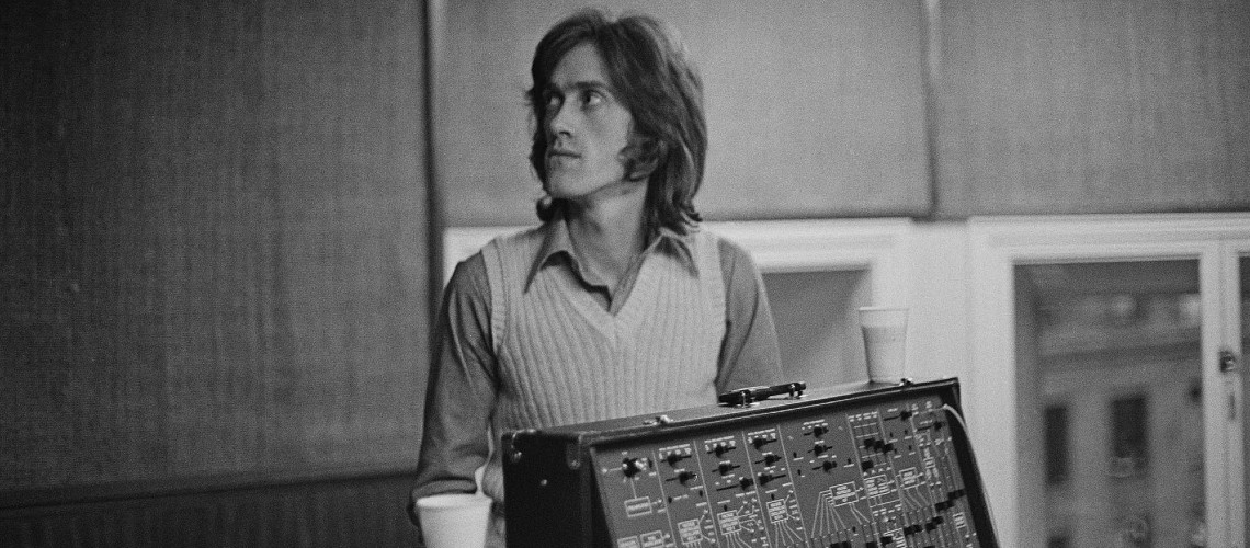 Morreu Rupert Hine, Produtor dos Rush e Dalai Lama