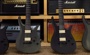 Manson Guitars Oryx