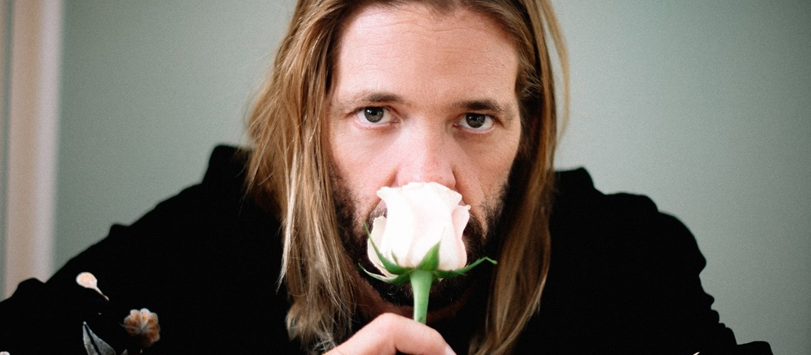 O Mundo da Música Reage à Morte de Taylor Hawkins