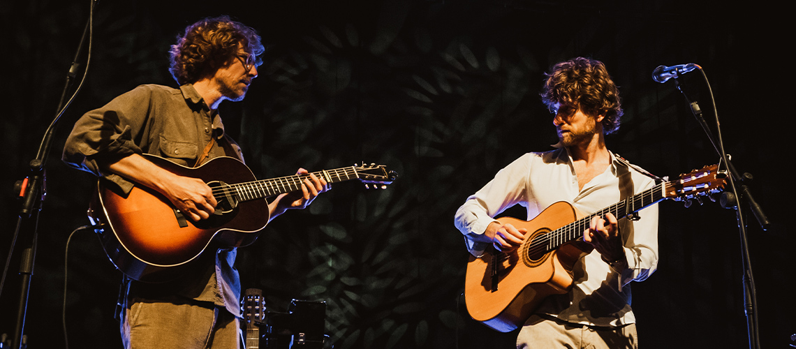 Fotoreportagem: O Deslumbrante Regresso dos Kings of Convenience Ao Coliseu de Lisboa [2022]