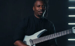 Tosin Abasi kaizen