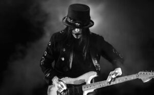 Mick Mars