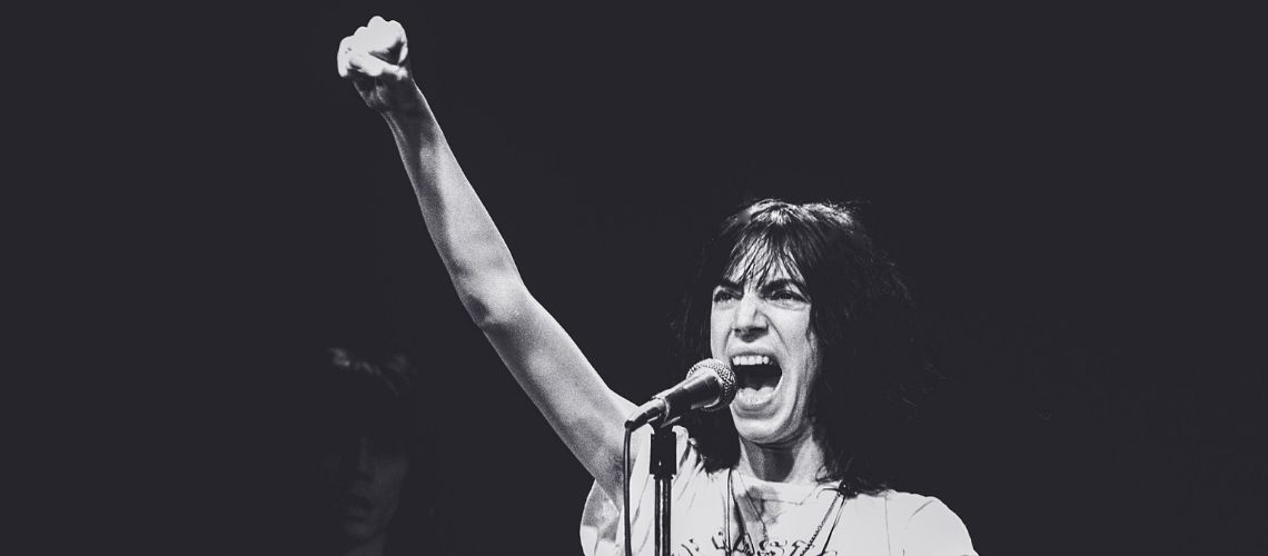 Theatro Circo recebe Soundwalk Collective com Patti Smith em março -  Showbiz - SAPO Mag