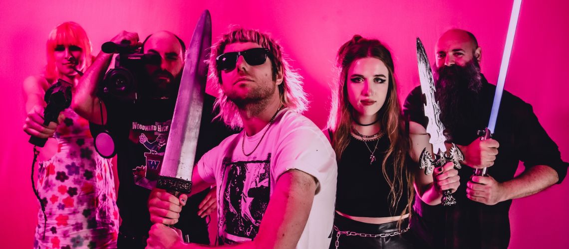 Banda punk australiana edita o primeiro vinil do mundo cheio de mijo…