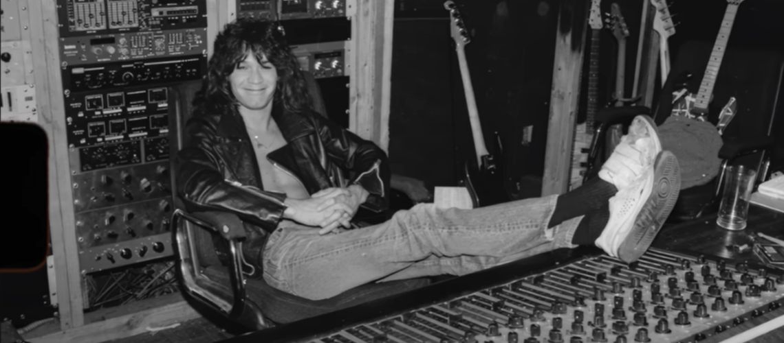 Vê os primeiros episódios de “Van Halen 1984 Documentary” que recorda a fase 1983-1984