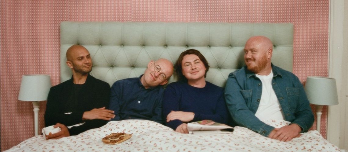Bombay Bicycle Club divulgam novo single “I Want To Be Your Only Pet”