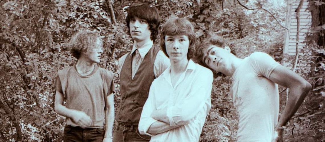 R.E.M. assinalam 25º aniversário de “Up” com uma reedição remasterizada