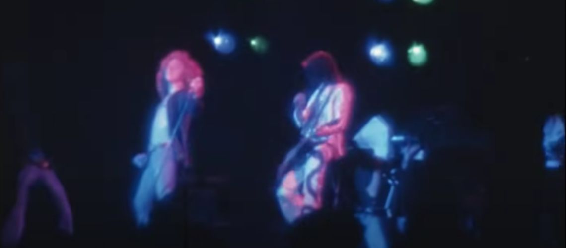Máquina do Tempo: Imagens do concerto dos Led Zeppelin no Pontiac Silverdome em 1977 disponibilizadas online