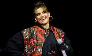 nelly furtado (2)