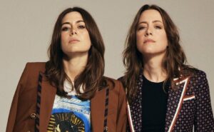 LARKIN POE